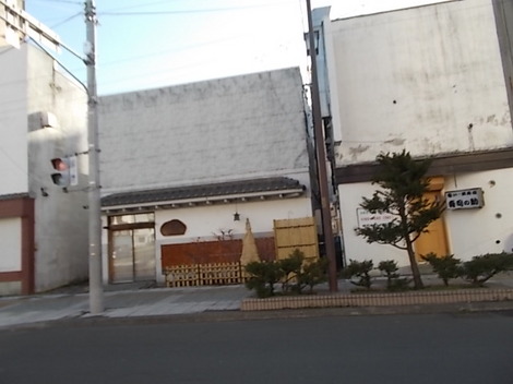 8XR 079.JPG
