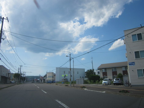 R 011.JPG