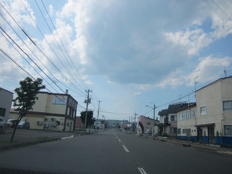 R 012.JPG
