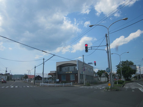 R 014.JPG