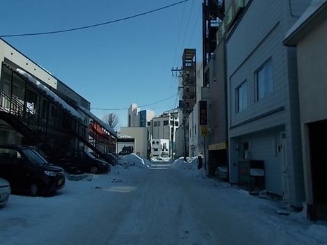s 033.JPG
